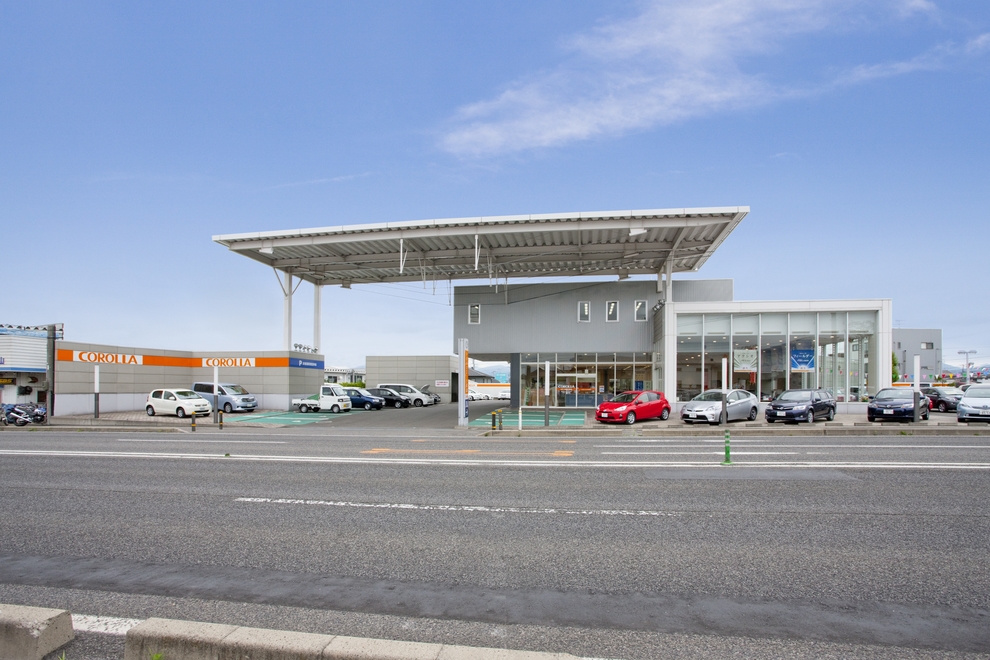 富田店外観