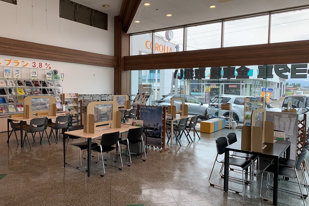 坂下店_ショールーム全体縮小