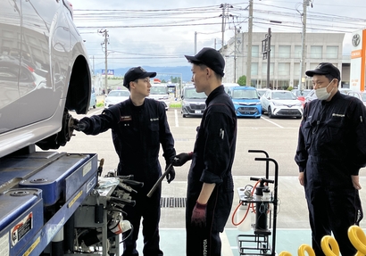 サービススタッフ会話